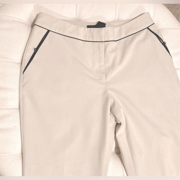 The Limited Stretch cream straight leg pants | Black lining - Picture 2 of 4